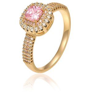 Regal Elegance Cubic Zirconia Fashion Ring